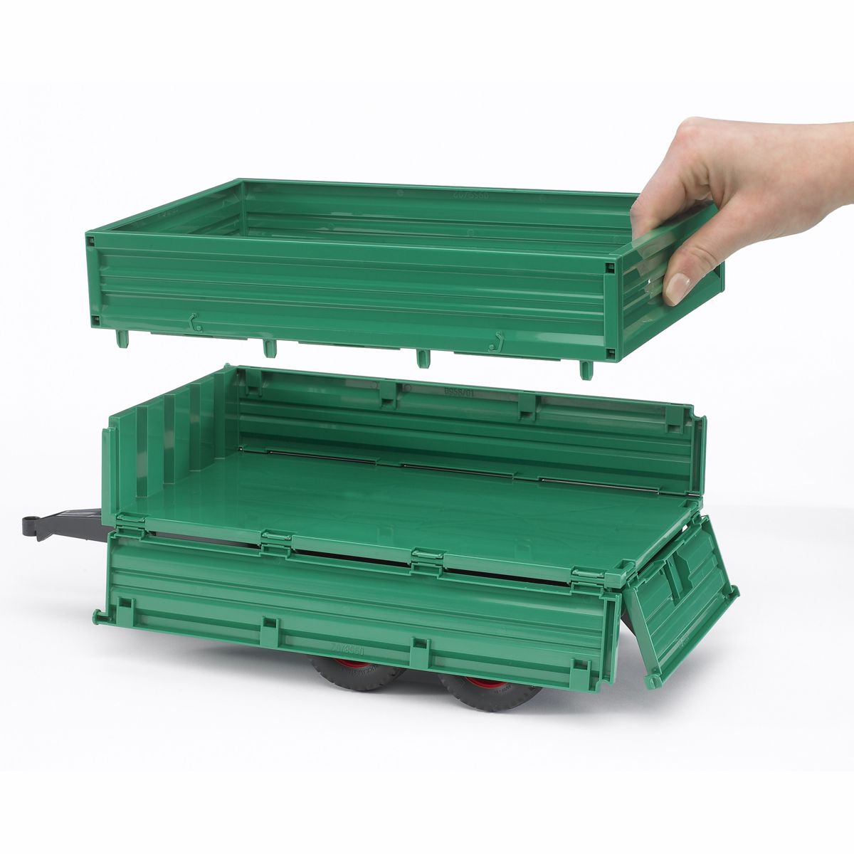 BRUDER 02010 Tandemachs-Transportanhänger mit Aufsteckbordwand