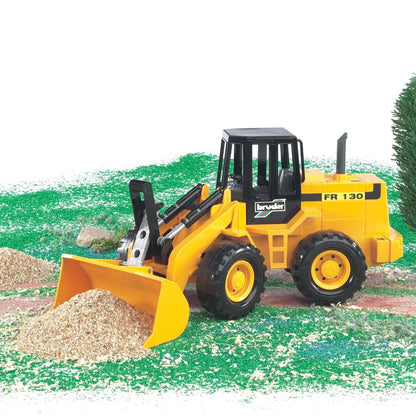 BRUDER 02425 Gelenkradlader FR 130