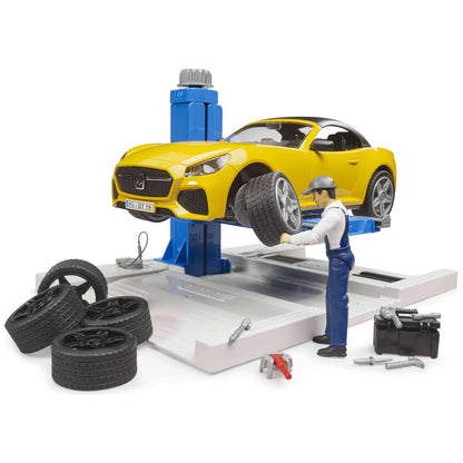 BRUDER 62112 bworld PKW Service Center and BRUDER Roadster 
