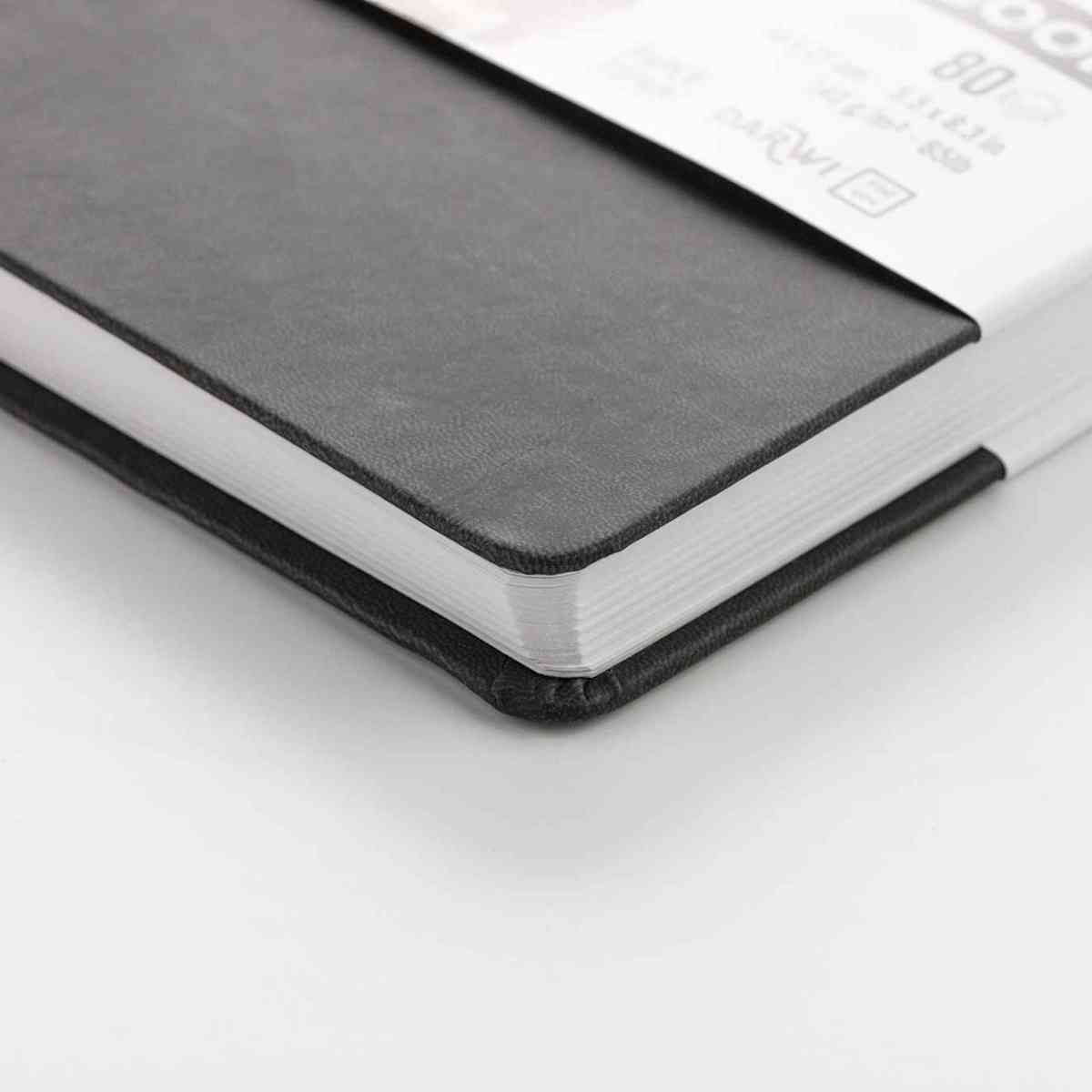 DARWI Skizzenbuch mit Gummizug 14x21cm 80 Blatt 140g schwarz