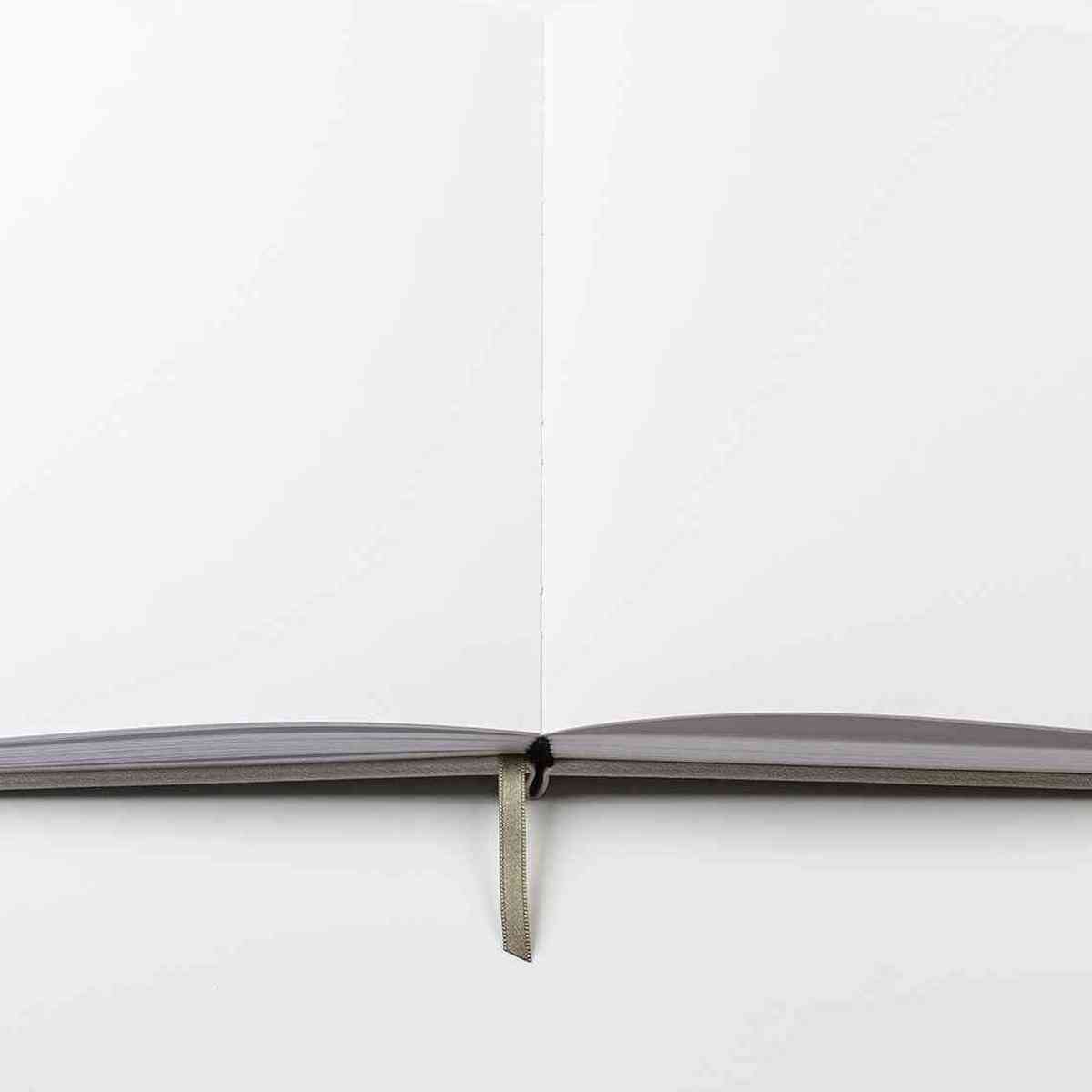 DARWI Skizzenbuch mit Gummizug A4 80 Blatt 140g maulwurf