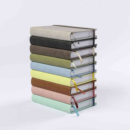 DARWI Skizzenbuch mit Gummizug A4 80 Blatt 140g maulwurf