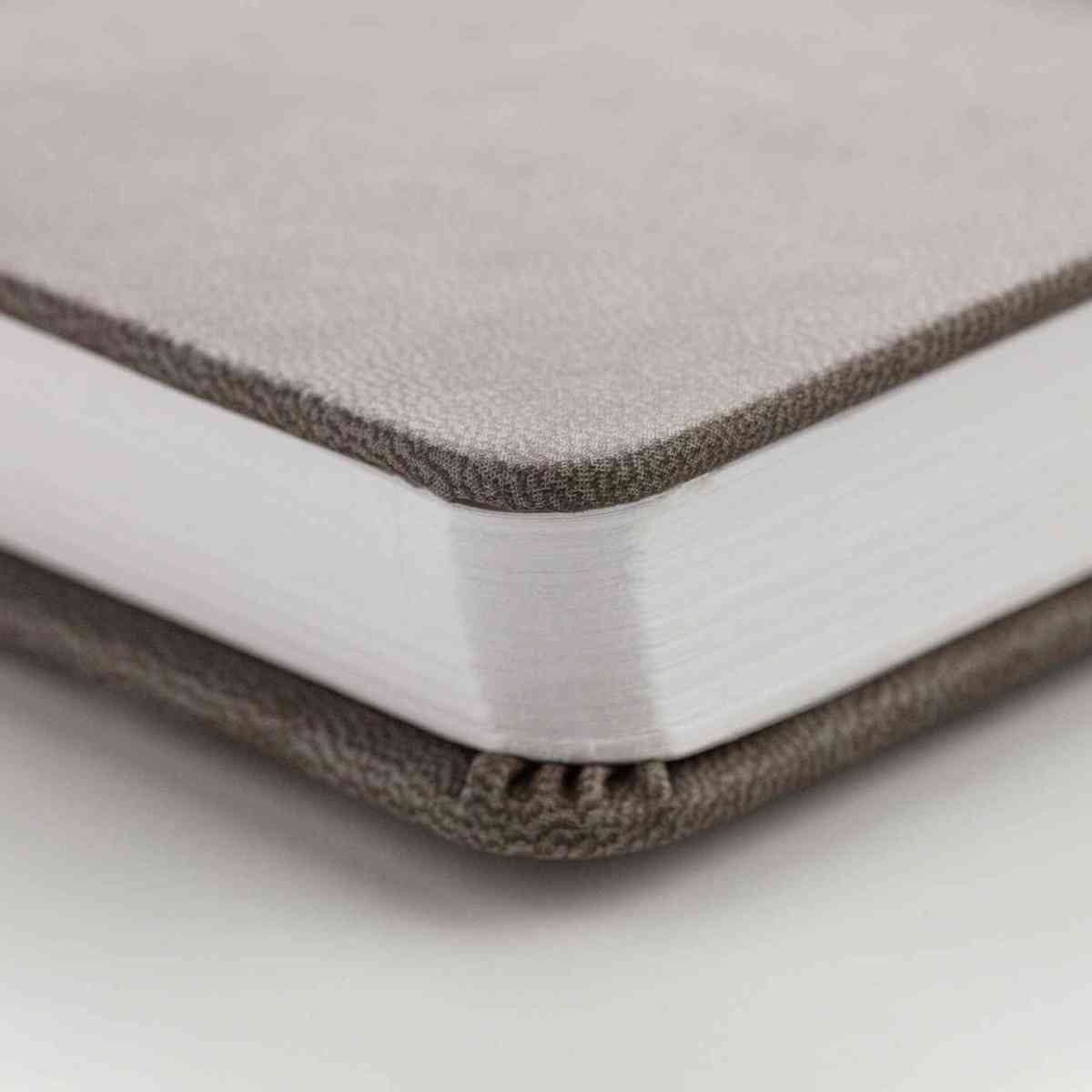 DARWI Skizzenbuch mit Gummizug A4 80 Blatt 140g braun