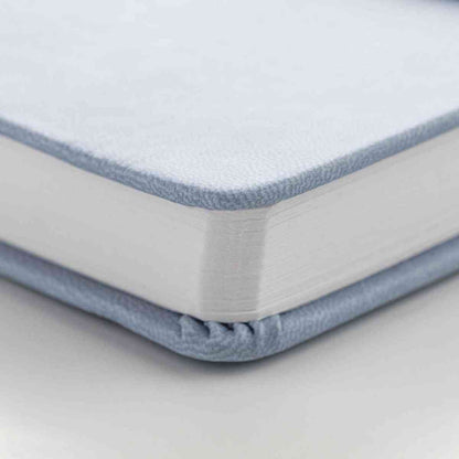 DARWI Skizzenbuch mit Gummizug A4 80 Blatt 140g hellblau